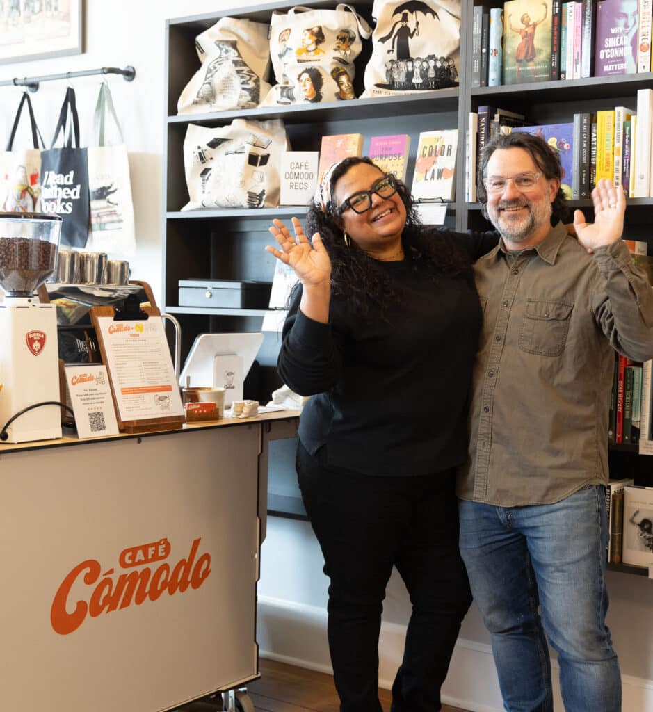 Café Cómodo mobile coffee cart and team in Corning, NY